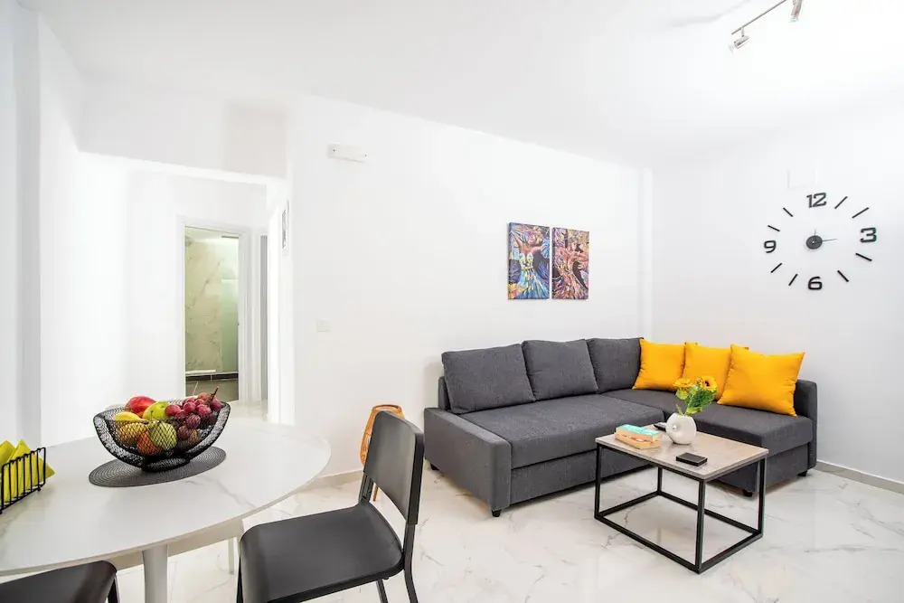 Athinais Suites