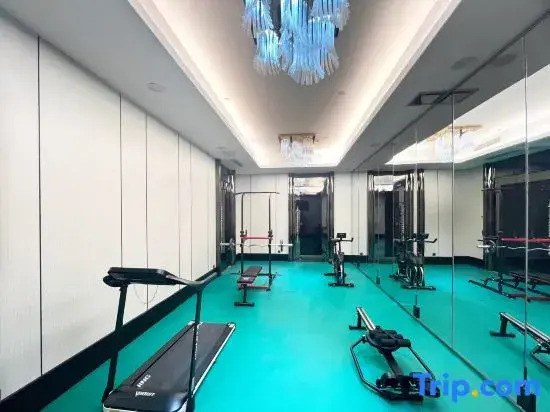 Changzhou Kaihong Four Seasons Hotel Co