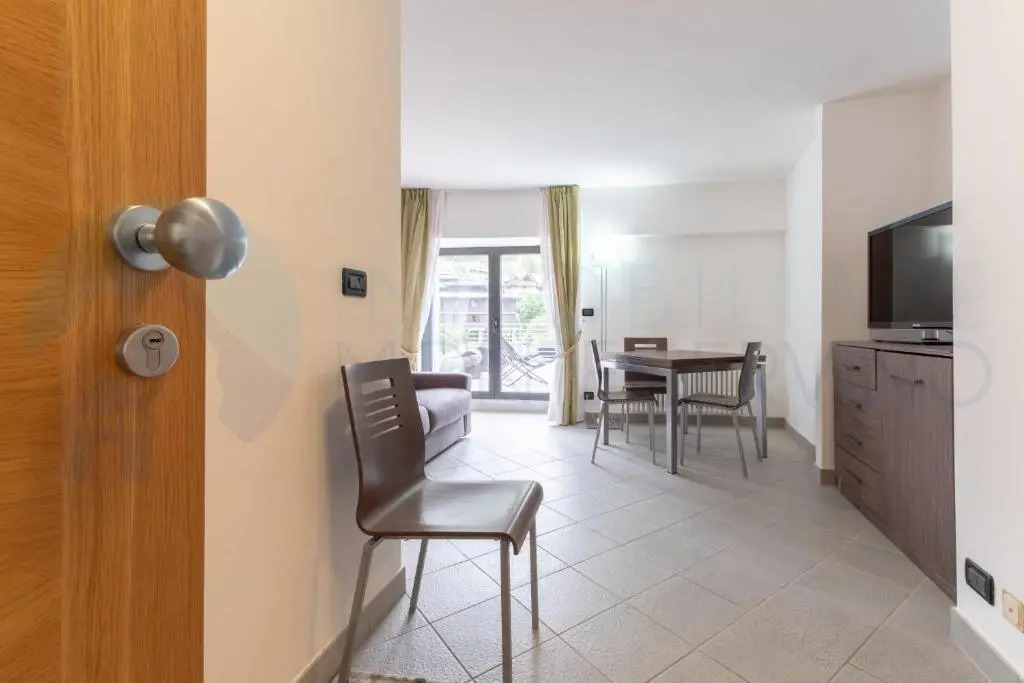 Bilocale in centro con terrazzo e wifi - AS11