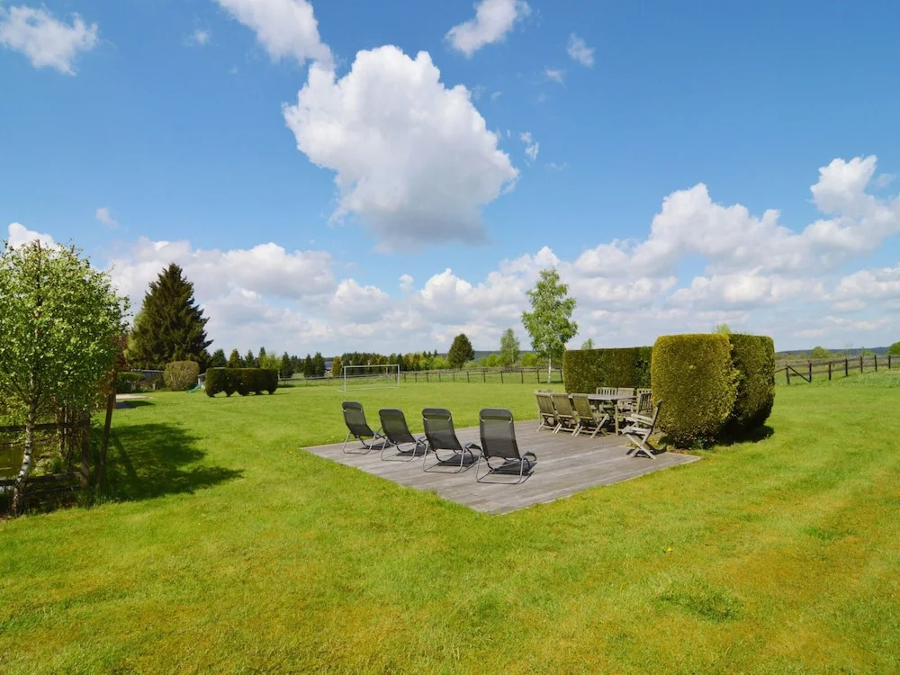 Sourbrodt Villa With Pool