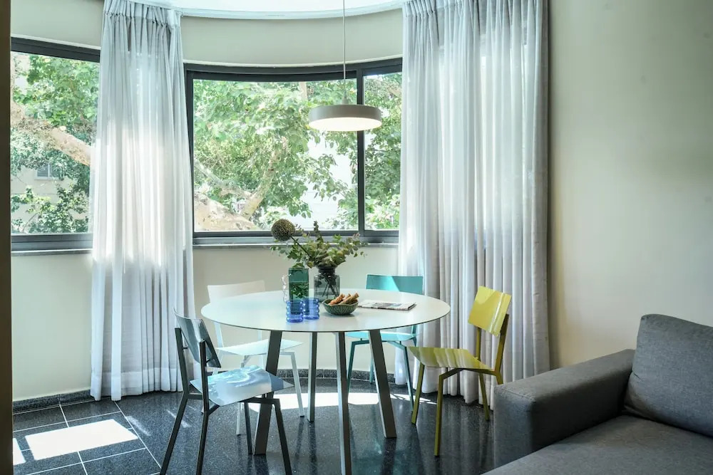Turquoise 1BR Dizengoff Apt by SeaNRent