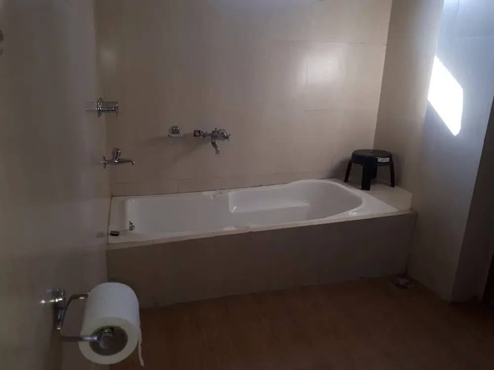 Hotel Pine Crest