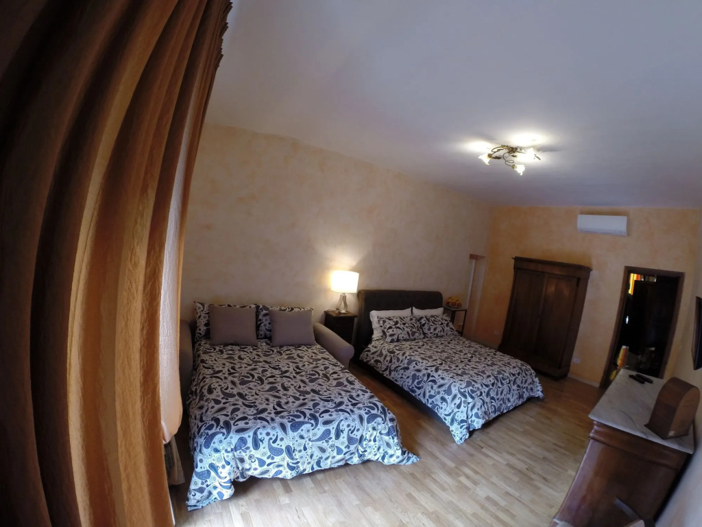 Pantheon Old Suite