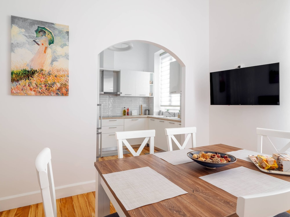 Alexandras Luxury Heaven