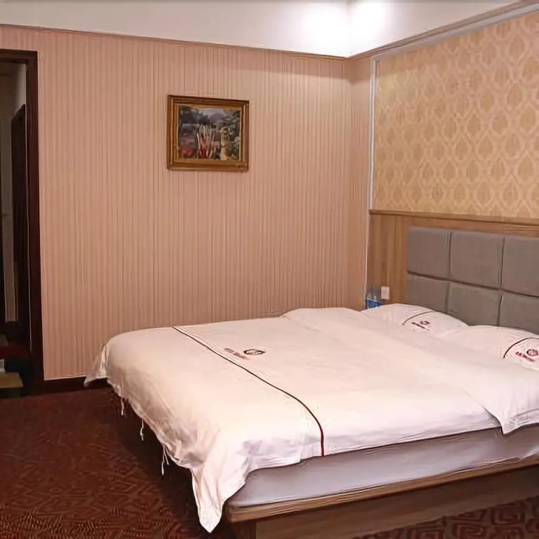 Mracle Hotel