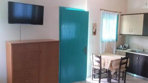 Mouragio Apartments