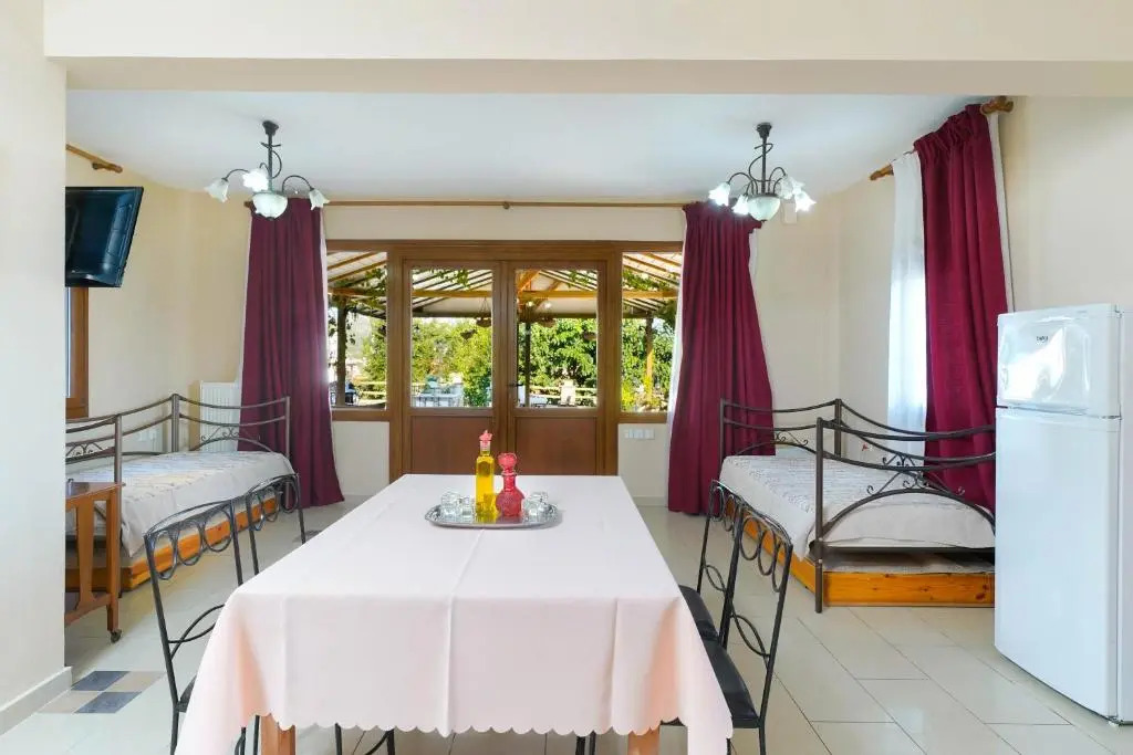 Villa Golden Nest