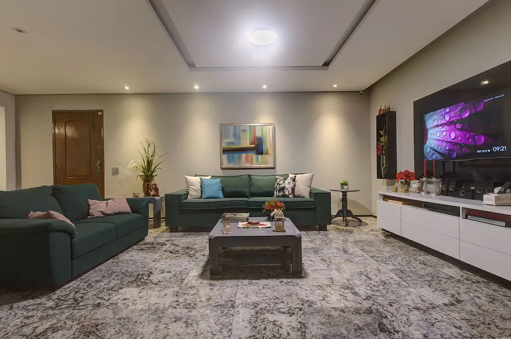 Apartamento completo em excelente bairro