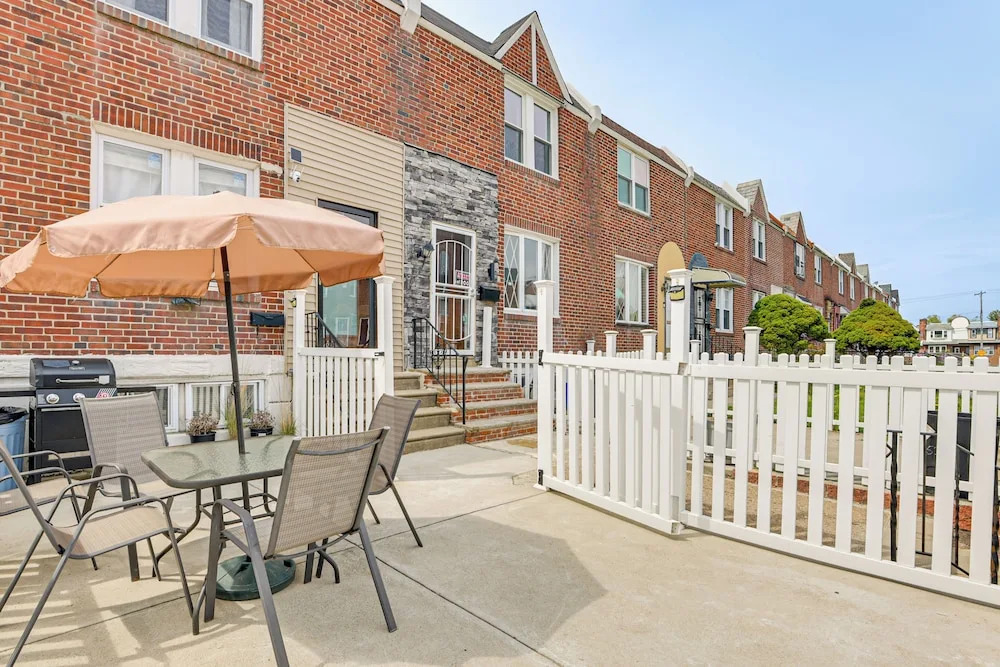 6 Mi to Stadiums! Walkable Philly Gem w/ Patio