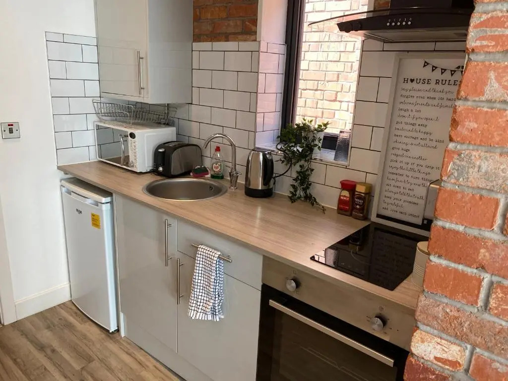 Lovely 1 bedroom serviced apartment in City Centre