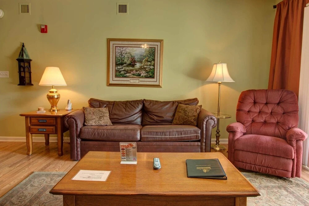 Whispering Pines 521