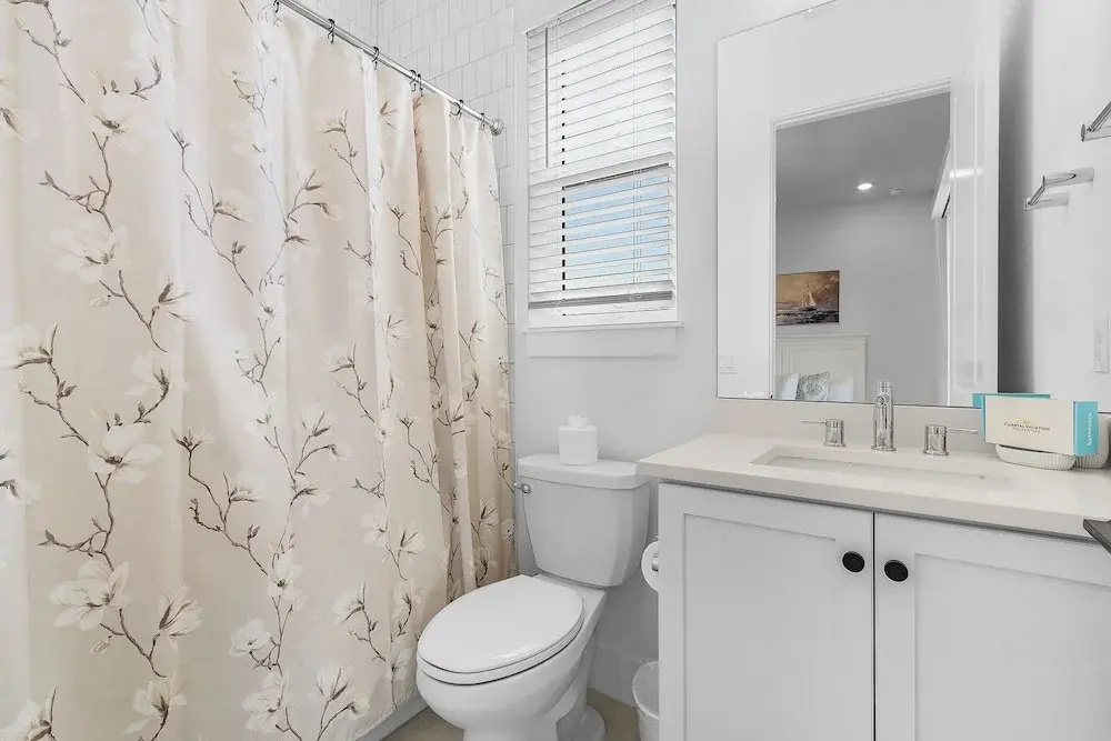 118 Fairweather Ln - Brand New 4 Bed+den/4.5 Bath Home W.hot Tub 4 Bedroom Home