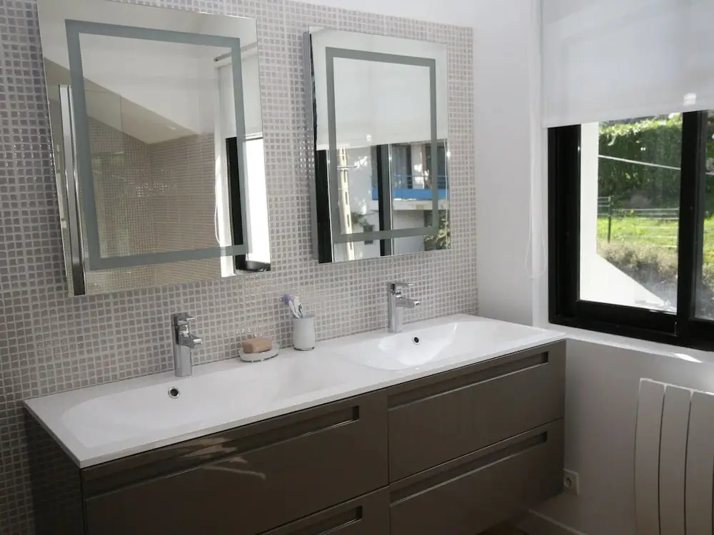 Luxurious Villa in Pont-Aven with Private Pool