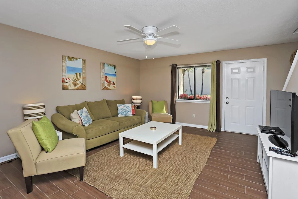 110 Gulf Highlands Blvd  by Best Beach Getaways