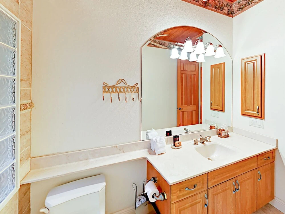 801 SW 2nd Ave House 4 Bedrooms 2 Bathrooms Home