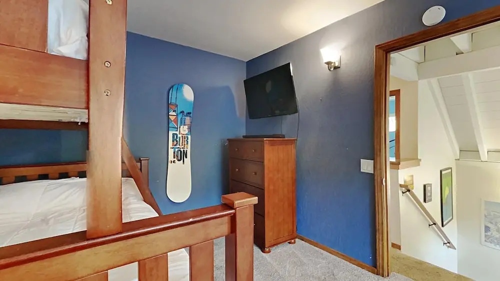 651 4 Bedroom Home