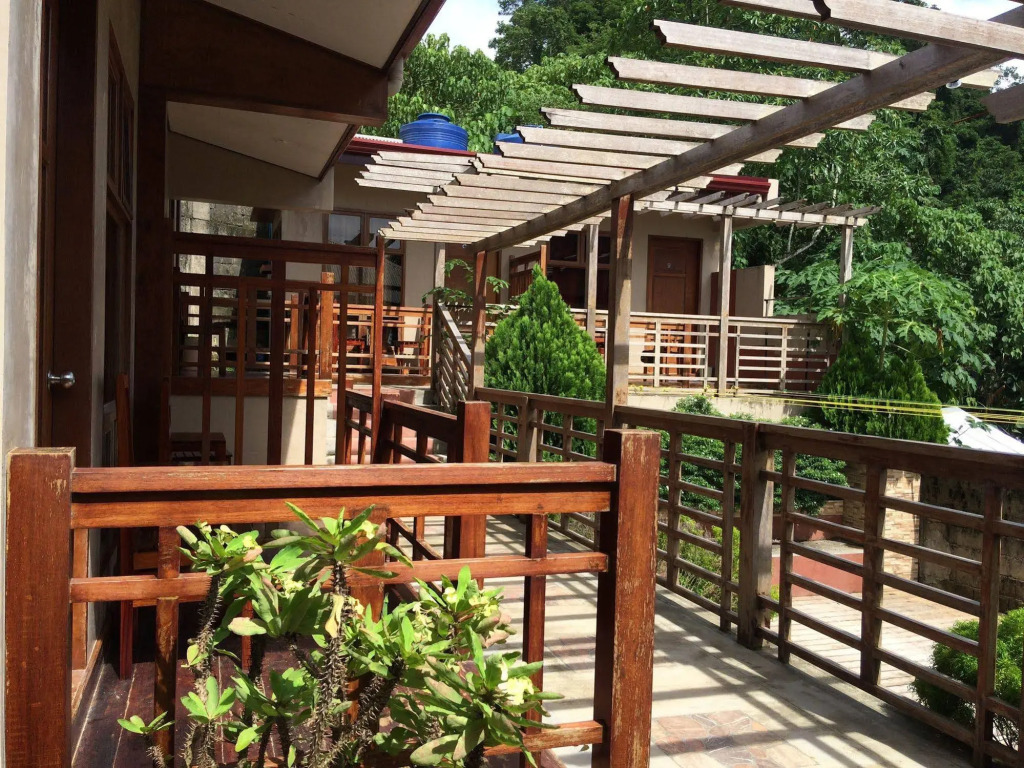 Rovic'S Tourist Hotel