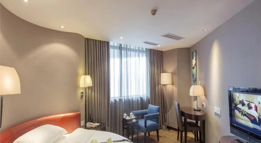 Chengdu Cosy City Hotel