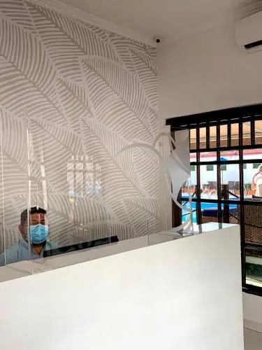 Kau Hotel