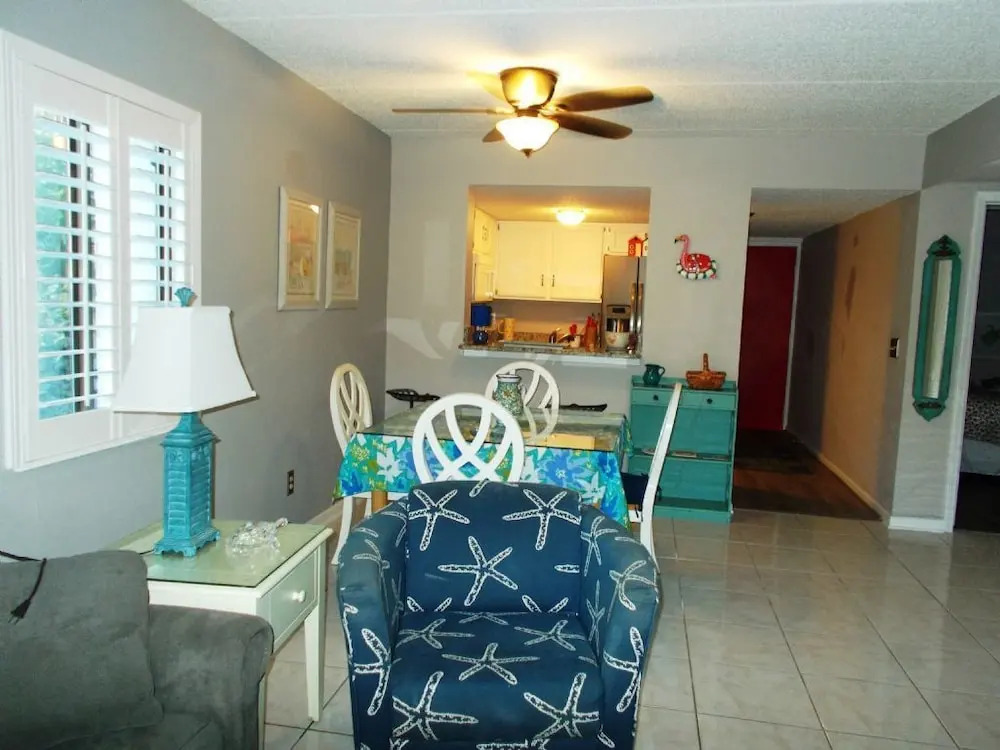 Ocean and Racquet Club 5112 2 Bedrooms 2 Bathrooms Condo