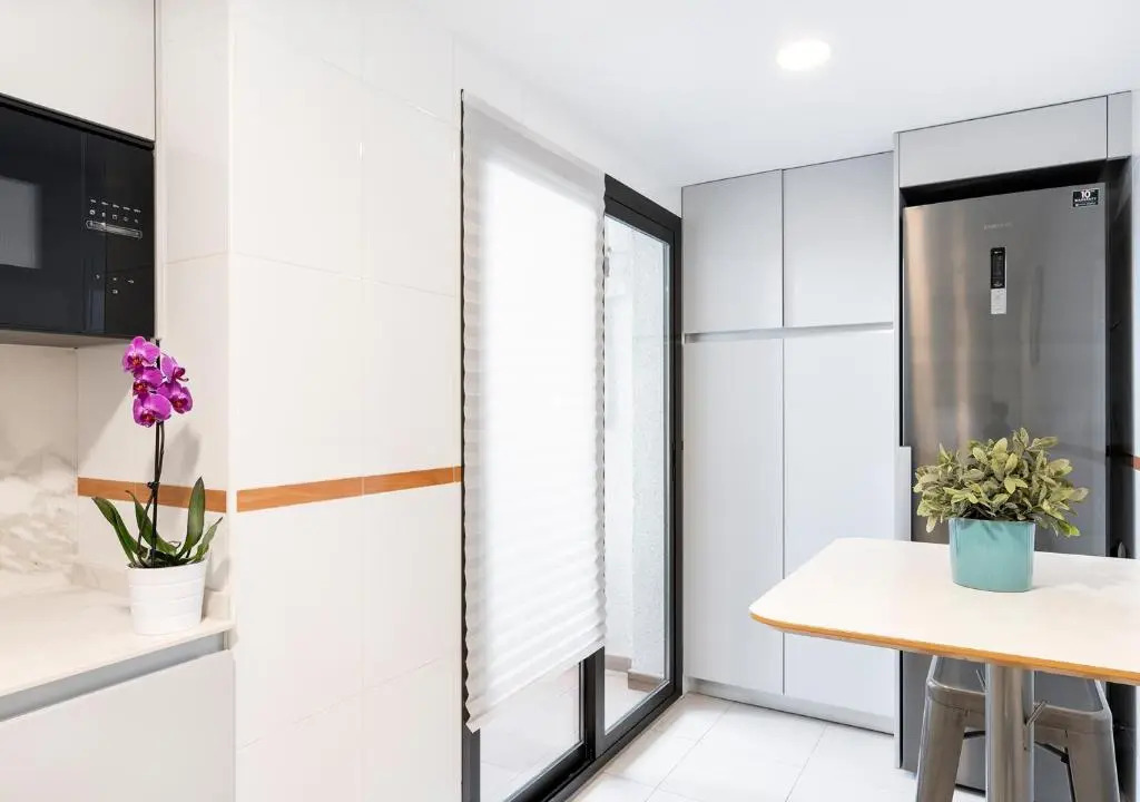 Ayala Apartment by FlatSweetHome
