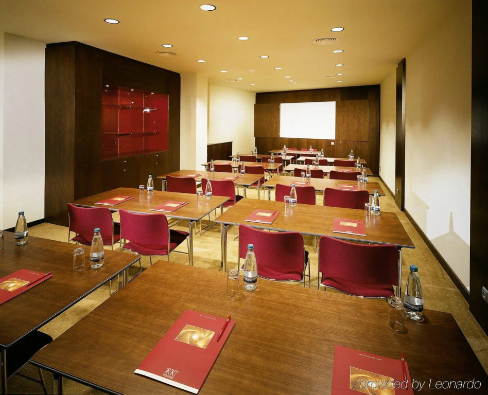 Peakture Hotel