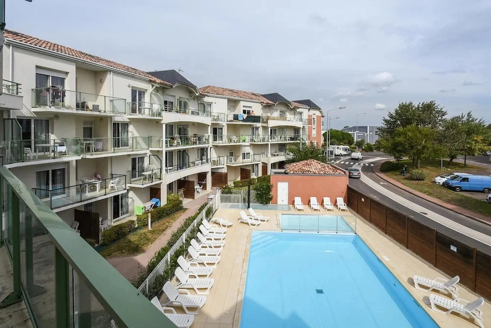 Coastal Apartment for Family Stay