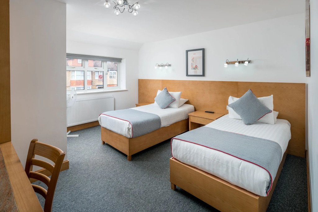 Flexistay Aparthotel Sutton