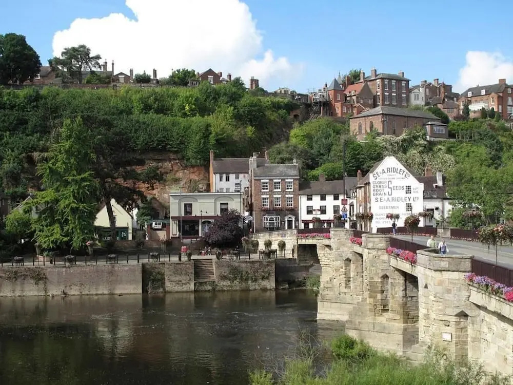 The Golden Lion Inn