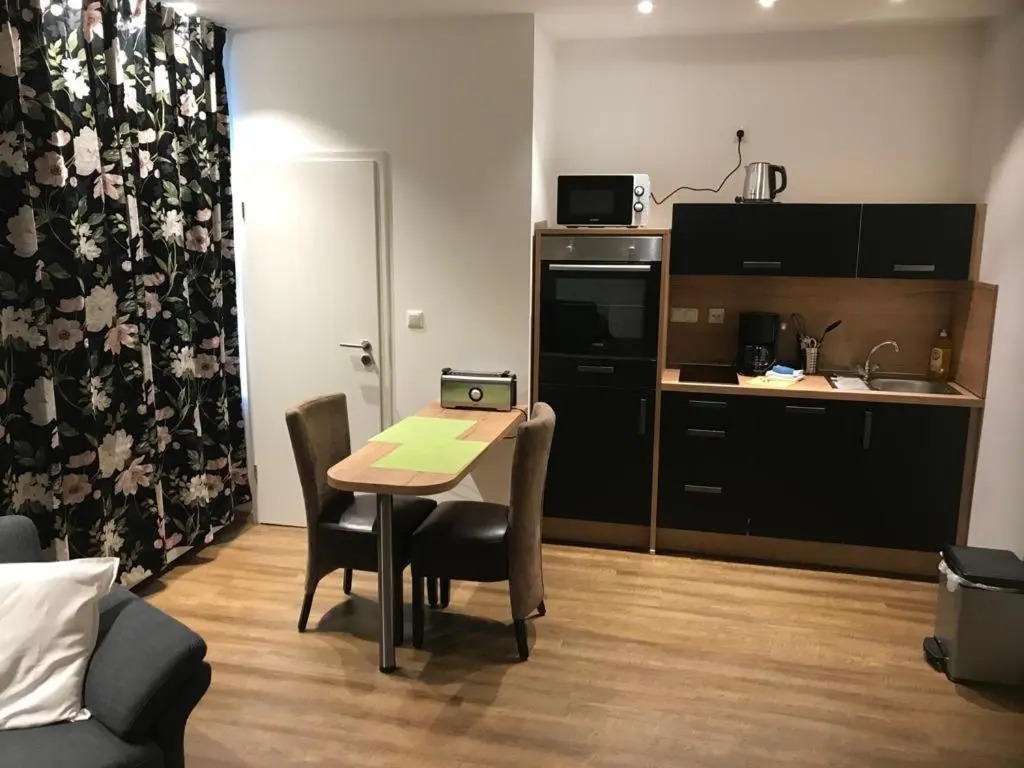 Ferienapartment: An Der Kunstakademie Heimbach