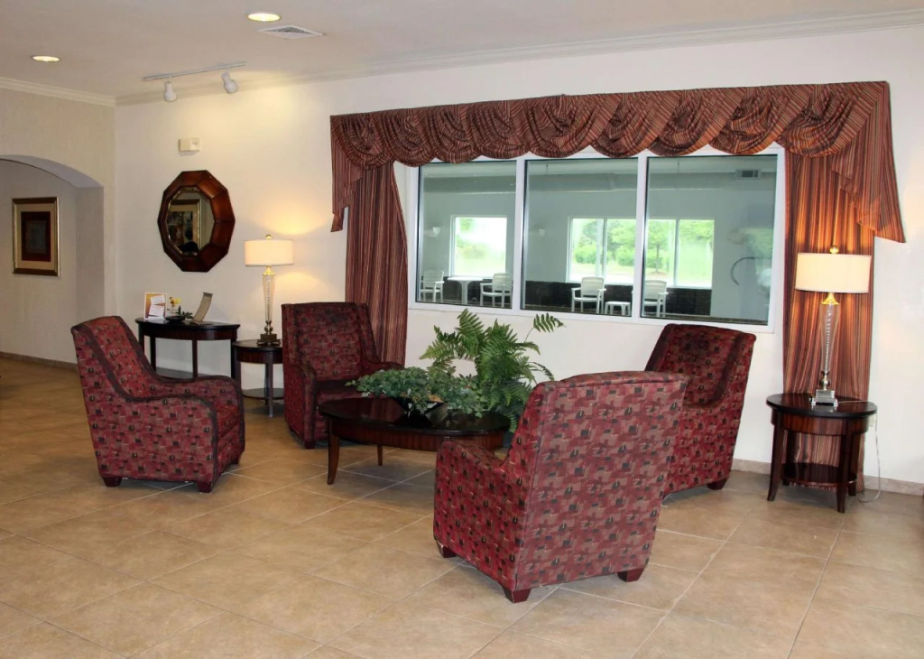 Sleep Inn & Suites Newport News City Center Area