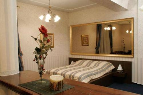 Hotel & Restoran Dvorac Gjalski