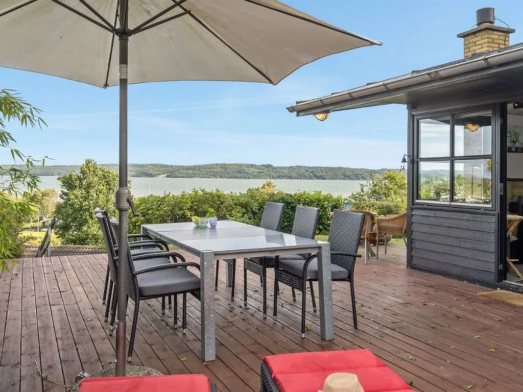 Holiday Home Stjerne - 300m from the sea by Interhome