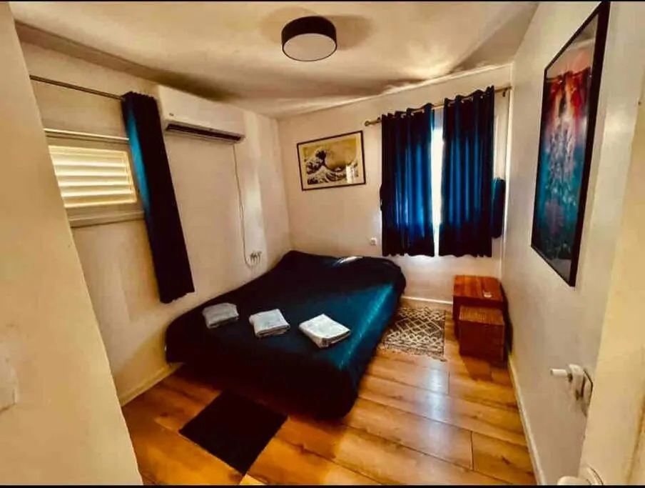 HIGH-END apartment , with a private parking and an elavator