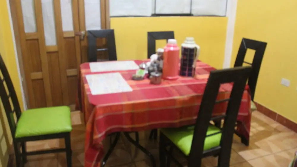 Candis House Puno