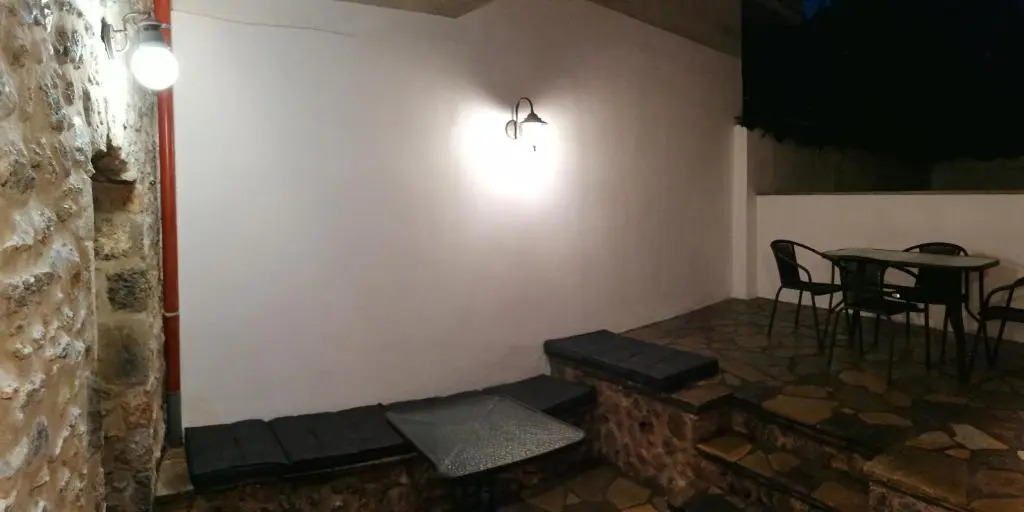 RiverBed Traditional Guest House