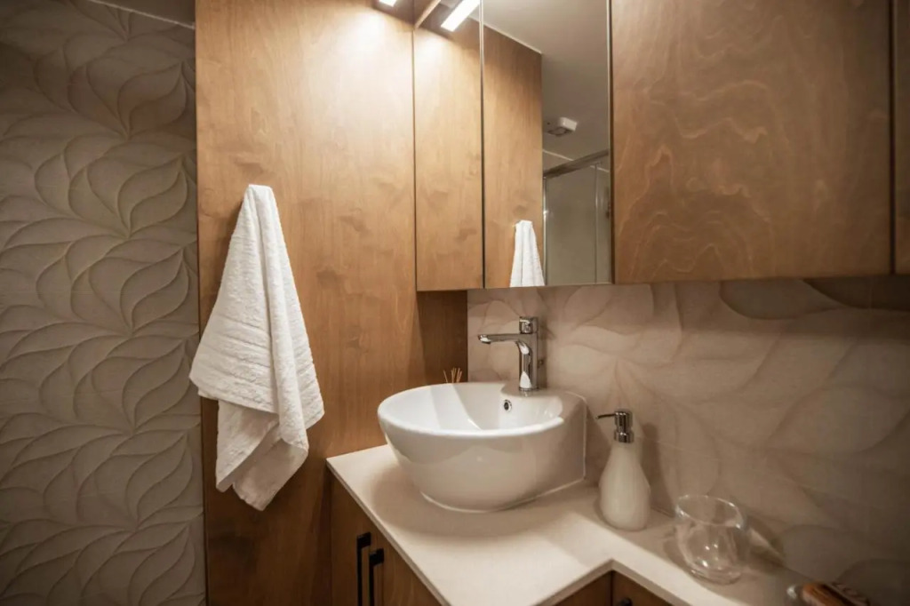 Cretan Sea View Apt 10mins to beach, old town, city