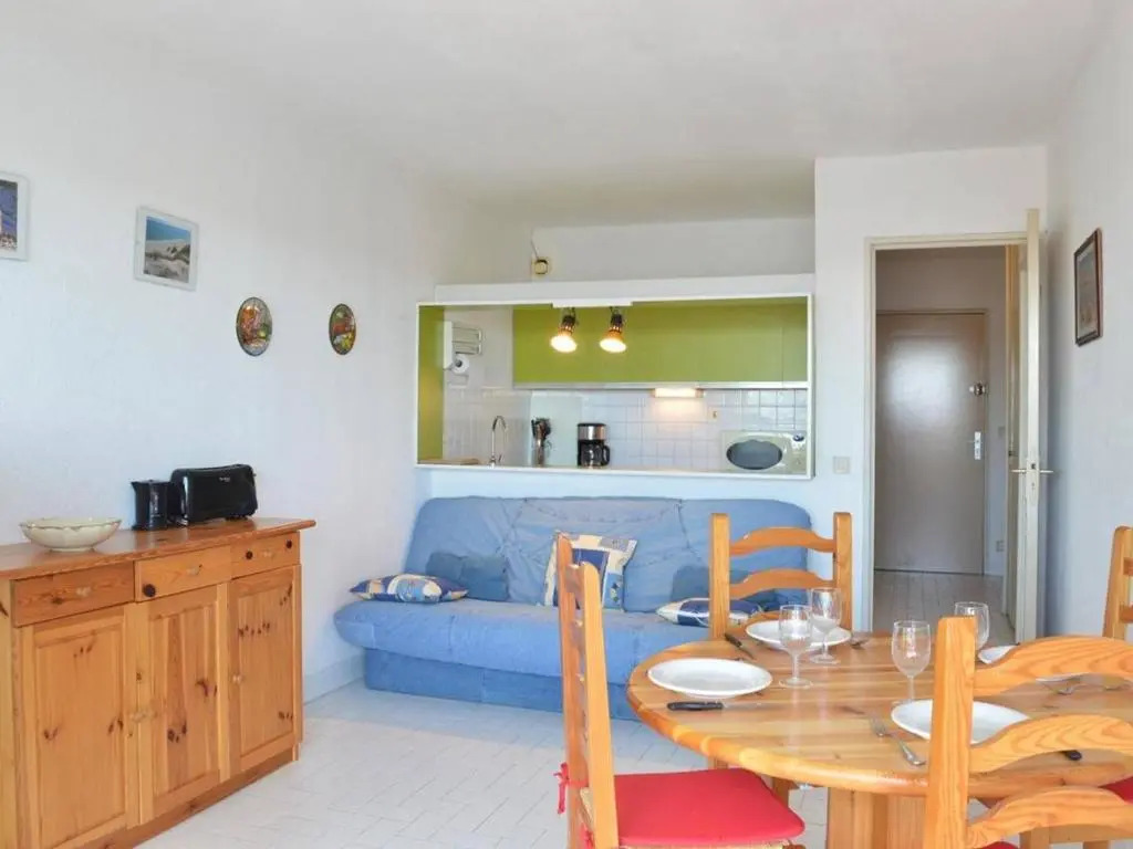 Appartement Port Camargue, 2 pièces, 4 personnes - FR-1-250-73
