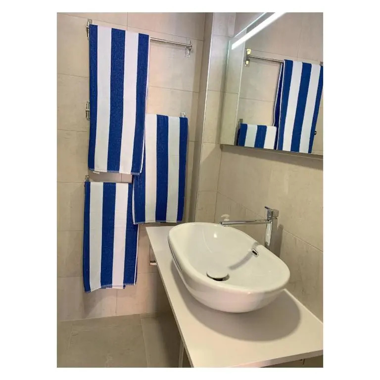 Apartamento Tarifa - zona 10!Piscina(parking incl)