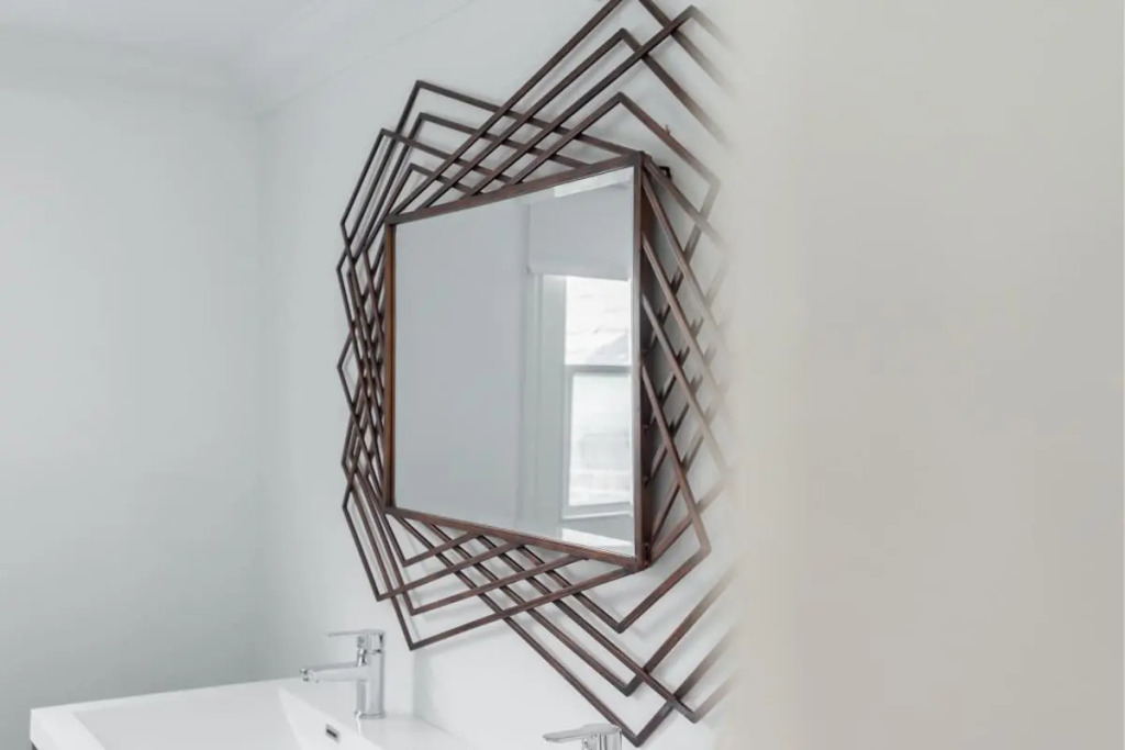 The Historic Gem - Sleek & Central 3BDR Maisonette