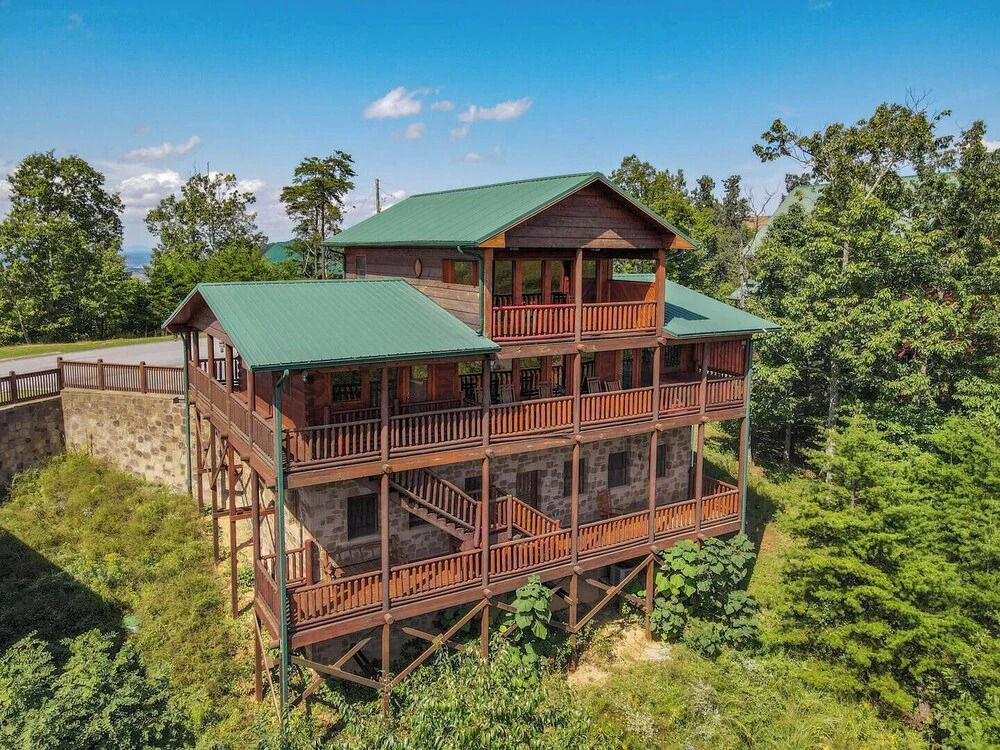 Starr Crest Lodge