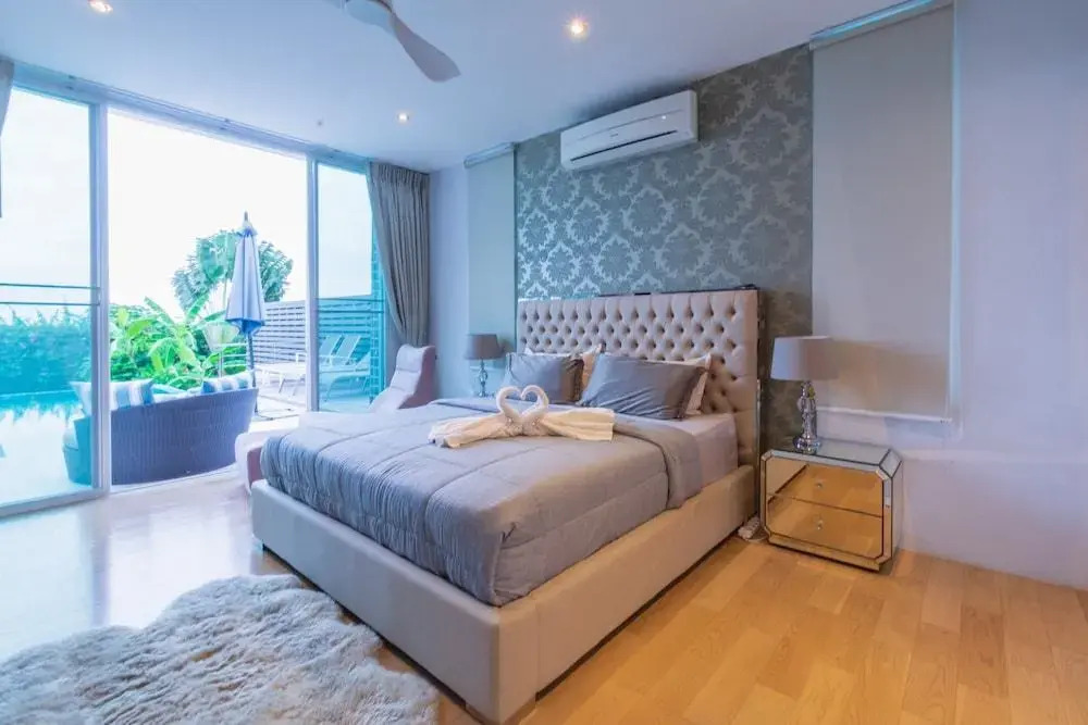 Luxury 3 Bedroom Villa, Sea View PM-A5
