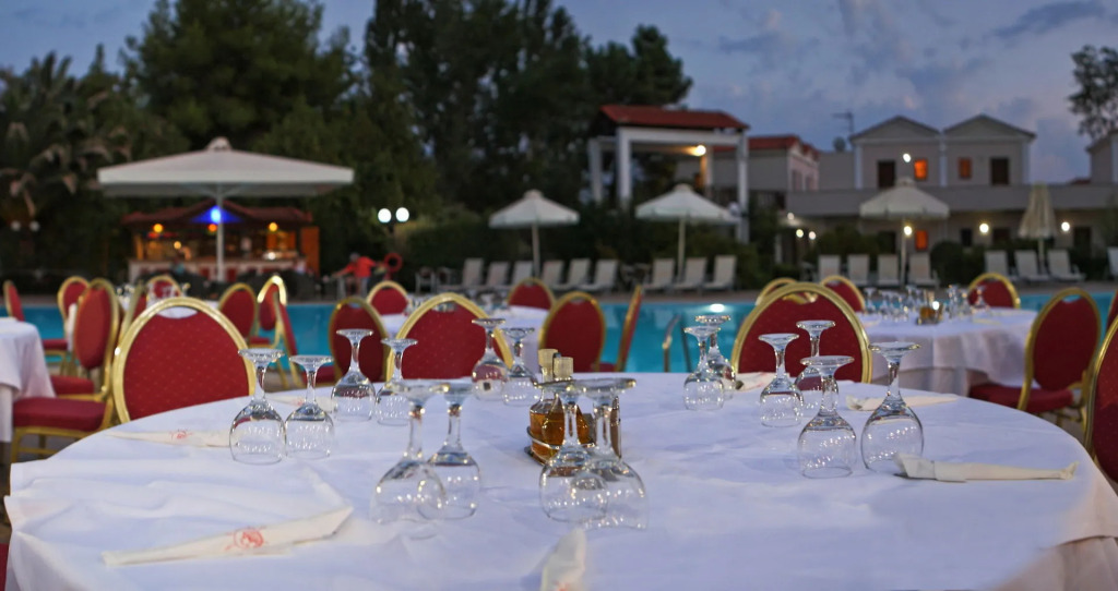 Pasiphae Hotel