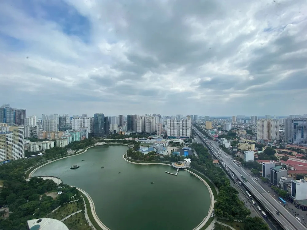 Luxury Apartment Dcapital Tran Duy Hung