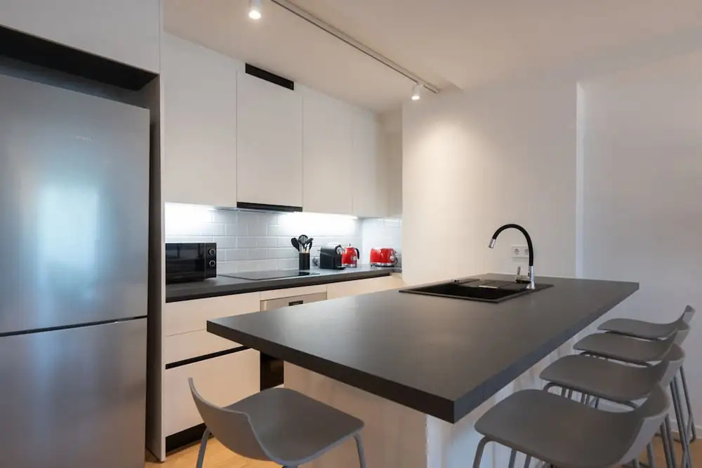 LIV Athinum 1 - Luxury Apartment 3C