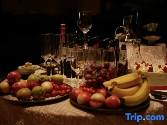 Wuyi Mountain Yueju Holiday Villa