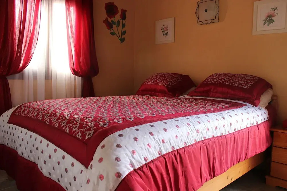 2-bed Bungalow Sleeps 4