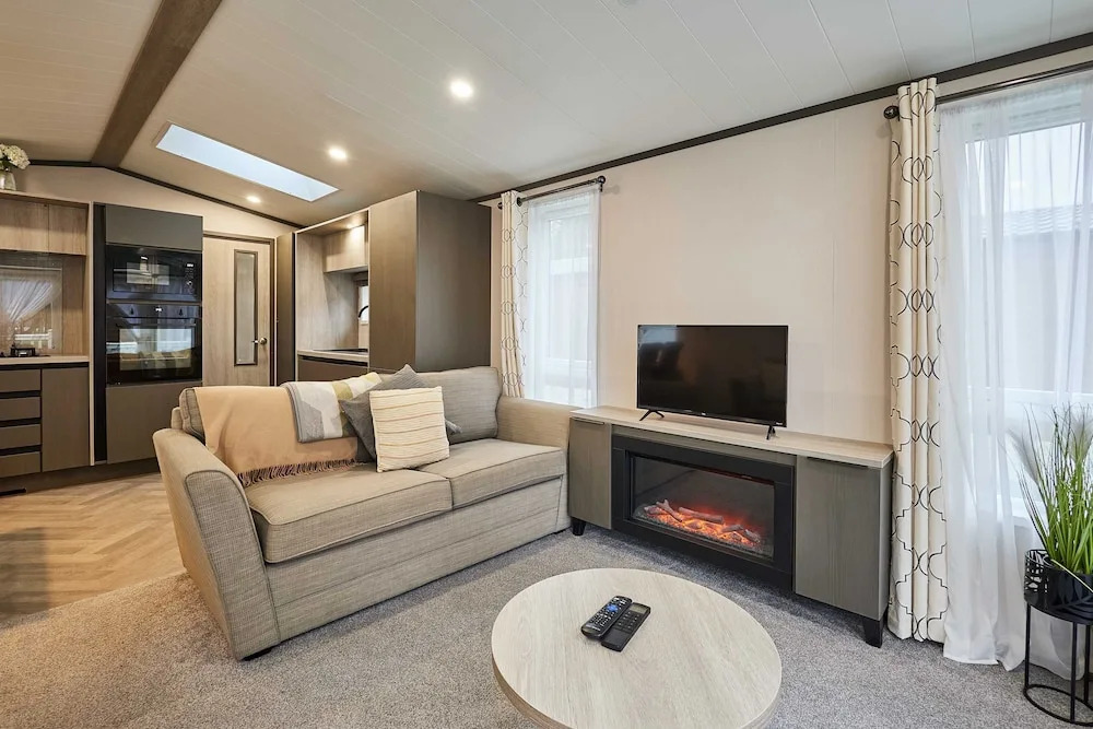 Host Stay Elegant Lodge