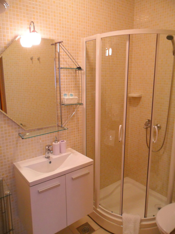 Apartments Pera