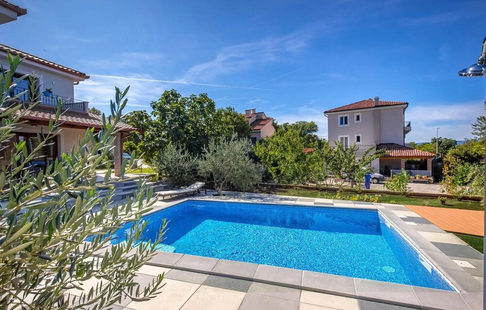 Nice Home In Kostrena